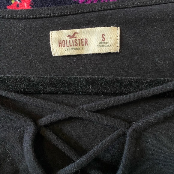 🔴SOLD ELSEWHERE🔴Hollister Criss-Cross Long Sleeve Black Bodysuit - Picture 5 of 5